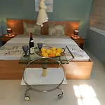 Turtle's Nest